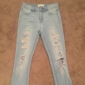 PacSun Light Wash Distressed Jeggings